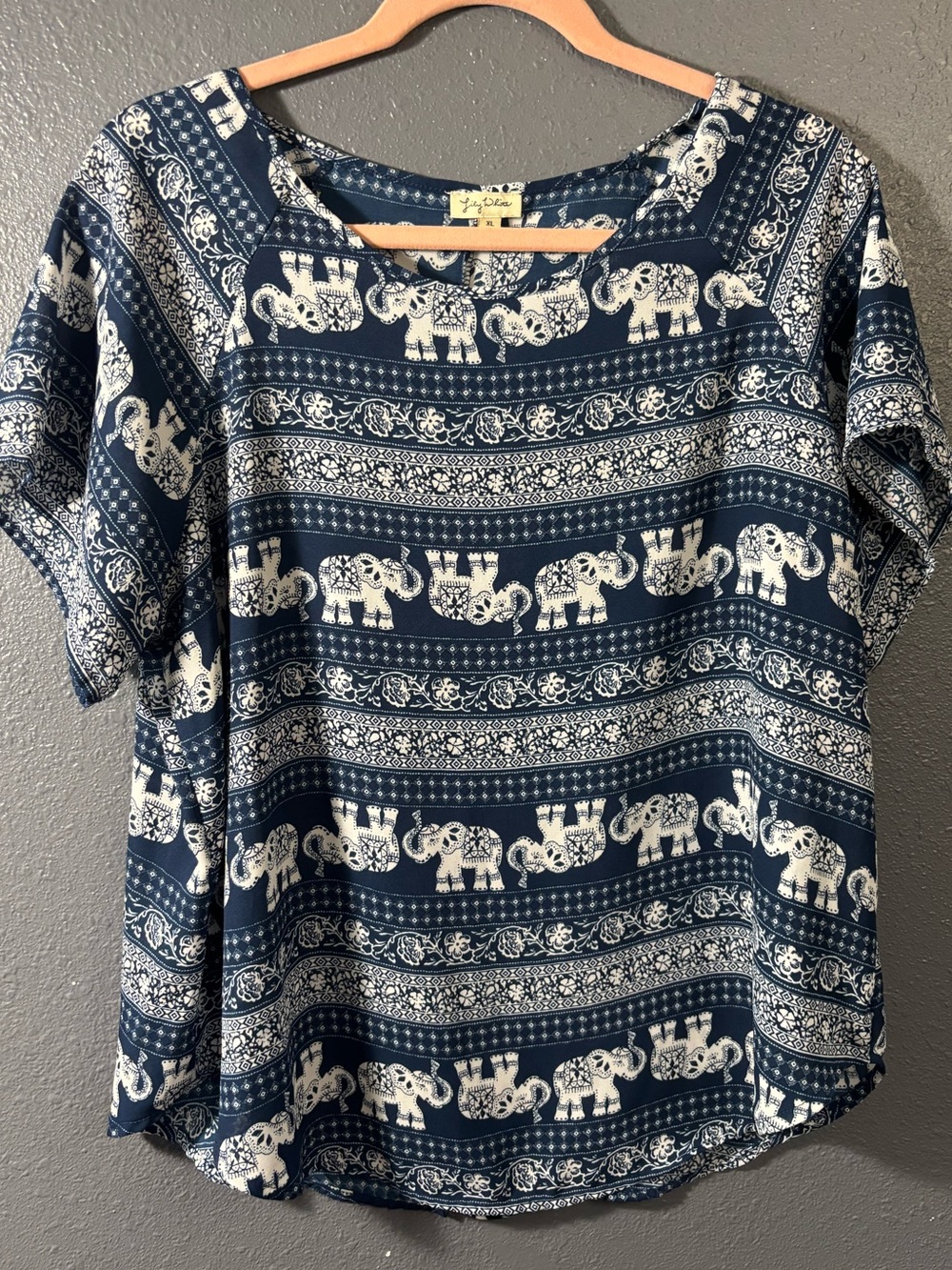 Lily White Elephant Print Navy and White Short Sleeve Top